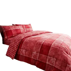 Pinero Cotton Blend Chequered Duvet Cover Set with Pillowcases Red / Super King - 2 Standard Pillowcases