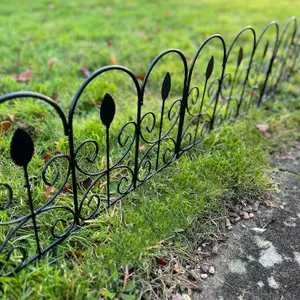 Leaf Design Steel Garden Lawn Edging (45cm x 41cm) - 5 Panels