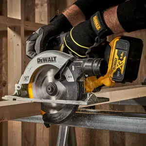 DeWalt 18V 165mm Cordless Circular saw (Bare Tool) - DCS565N-XJ