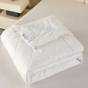 Homescapes Premium Light Wool Duvet - Cool & Washable - Super King