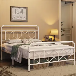 Yaheetech White 4ft6 Double Metal Bed Frame with Diamond Pattern Headboard and Footboard