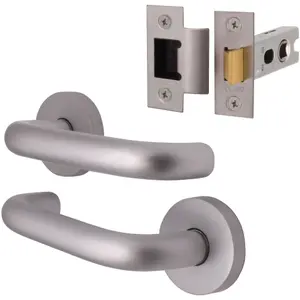 AFIT Satin Aluminium Return To Door Lever on Rose Handle & Latch Kit 66mm Latch