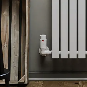 Terma Vision Soft white Right sided Corner Radiator valve & lockshield (Dia)15mm x ½"