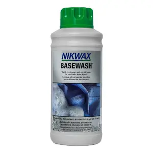 Nikwax BaseWash For Cleaning Outdoor thermals and base Layers