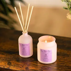 Scented Candle and Diffuser Set - Grapefruit and Rose