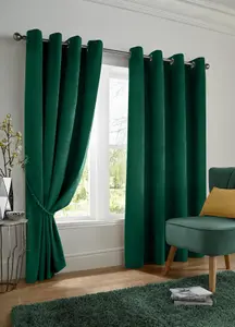 Velvet Blackout 46" x 72" Green (Ring Top Curtains)