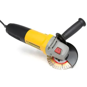 850w Angle Grinder Wolf 115mm Corded with Diamond Disc