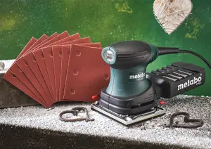 Metabo FSR 200 Intec 240V, 200W Palm Sheet Sander in Carry Case