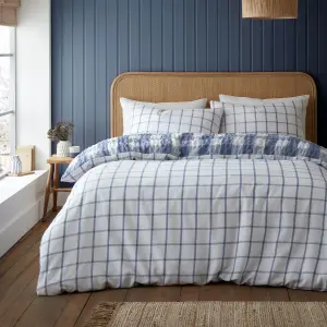 Catherine Lansfield Brushed Seersucker Gingham Reversible Double Duvet Cover Set with Pillowcases Blue