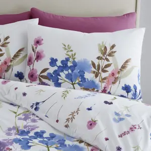 Catherine Lansfield Bedding Countryside Floral Floral Duvet Cover Set with Pillowcases Pink / Blue