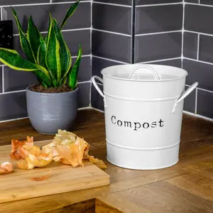 Harbour Housewares - Vintage Metal Kitchen Compost Bin