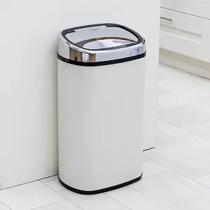 Tower 58L Sensor Bin - Cream & Chrome