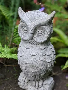 Large Stone Cast Owl Garden Ornament