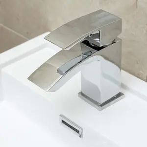 Stark Polished Chrome Deck-mounted Basin Mono Mixer Tap