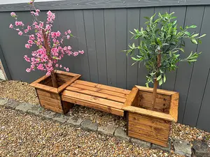 Charles Taylor Knights Single Planter Bench