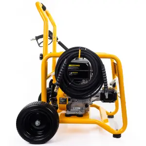 JCB Petrol Pressure Washer 4000psi / 276BAR Annovi Reverberi Triplex AR pump 15L/min Flow Rate 457cc JCB Engine  JCB-PW15040P