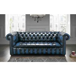 Chesterfield Classic Buttoned Seat Settee