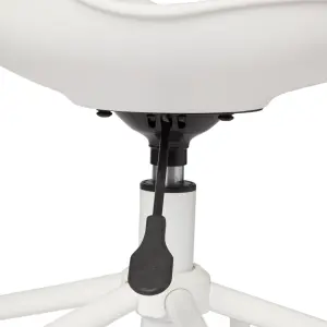 Tivissa White Office chair (H)820mm (W)480mm (D)560mm