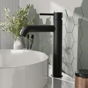 Round Minimalist Tall Mono Basin Mixer Tap - Matt Black