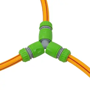 Garden watering hose pipe splitter with 3 x universal hose fittings