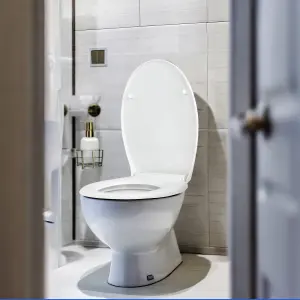 Soft Close White Toilet Seat - Luxury Bathroom Slow Seats Wc Heavy Duty D Shaped Easy to Install Fittings Included Home