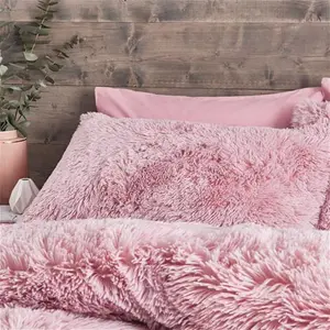 Cuddly Faux Fur Duvet Cover Set With Pillowcases Catherine Lansfield Size: Kingsize - 2 Standard Pillowcases, Colour: Blush