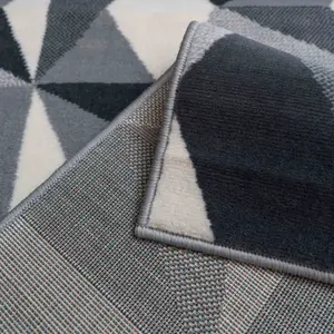 Silver Grey Diamond Geometric Living Room Rug 60x110cm