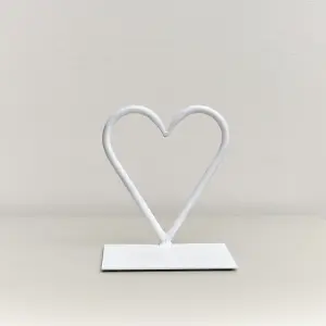 Melody Maison White Love Heart Shaped Candle Holder Stand - 15.5cm