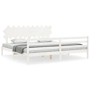 Berkfield Bed Frame with Headboard White 200x200 cm Solid Wood