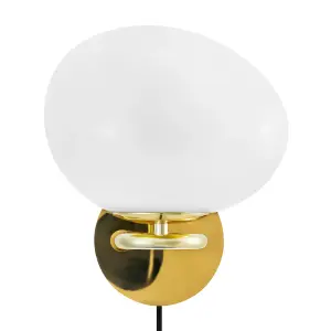 Nordlux Shapes Indoor Glass Wall Light in Brass