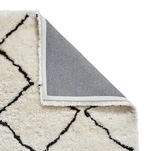 Ivory/Black Handmade Luxurious Modern Shaggy Chequered Geometric Rug For Dining Room Bedroom & Living Room-150cm X 230cm