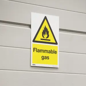 Sealey Warning Safety Sign Flammable Gas Rigid Plastic 200 x 300mm SS59P1