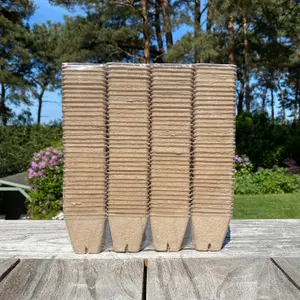 144 x 5cm Square Fibre Biodegradable Plant Pots with Seeder and 10 Watering Nozzles