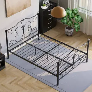 Vida Designs Chicago Black 4ft6 Double Metal Bed Frame