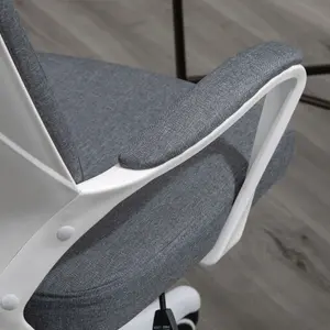 Vinsetto Swivel Office Chair with Lumbar Back Support, Adjustable Height