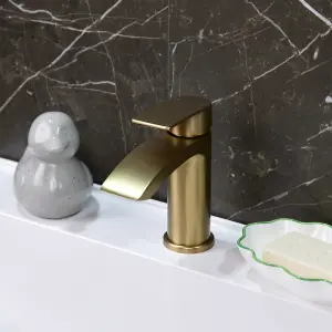 Flode Falun Mono Basin Mixer Tap Brushed Brass