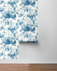 Watercolor Flower Peel and Stick Wallpaper