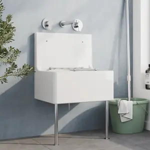 Traditional Fireclay Cleaner Sink with Waste and Legs - 515 x 535 x 393mm