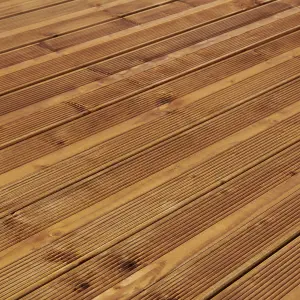 Klikstrom Lemhi Natural Pine Deck board (L)4.8m (W)144mm (T)27mm