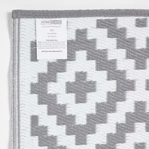 Homescapes Zoe Geometric White & Grey Outdoor Rug, 120 x 180 cm