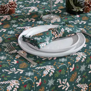 Homescapes Festive Forest 100% Cotton Green Christmas Tablecloth 137 x 137 cm