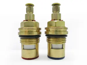 Plumbsure Brass Threaded Tap gland ¼" (Dia)8mm, Pack of 2