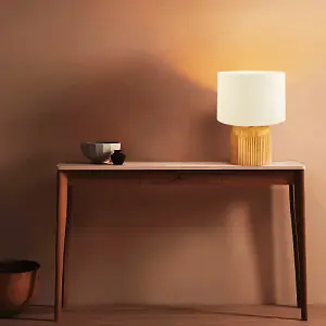 Classic and Stylish Real Wooden Table Lamp with Natural Cream Linen Fabric Shade