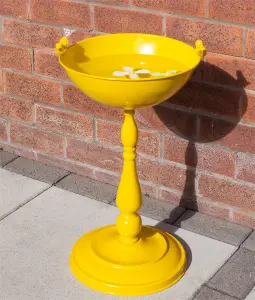 Outdoor Garden Free Standing Weatherproof Bird Design Pedestal Yellow Bird Bath