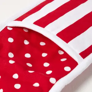 Homescapes Red Polka Dot Cotton Double Oven Glove