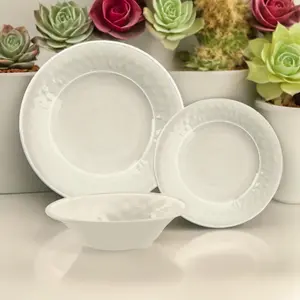 Purely Home Crackle Cream Melamine 6 Piece Outdoor Dinnerware Set for 2