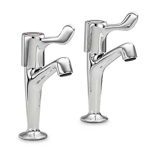 Heatrae Sadia Pack M Elbow Pillar Taps 95970323