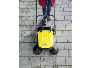 Kärcher S 4 Twin Push Sweeper 20 L Collection