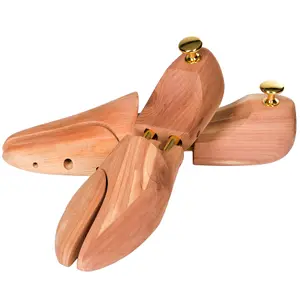 Shoe Stretchers - 2 Pairs, cedar wood & brass, absorbs moisture, for women & men - brown