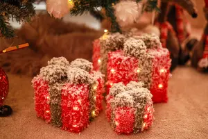 3pc Pre-Lit Christmas Present Box Decorations - Red Frosted